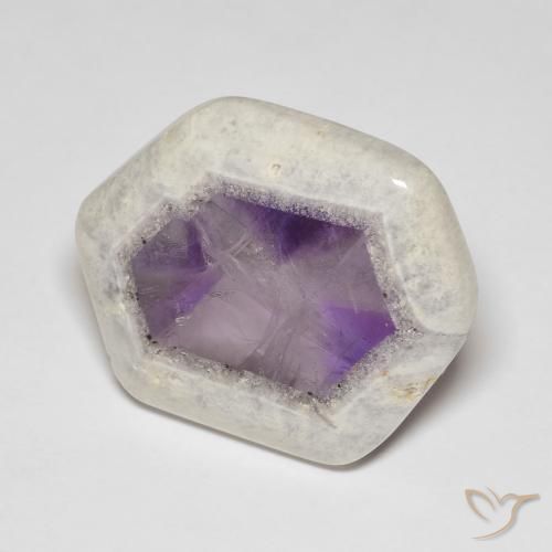 33.06克拉天然多色紫水晶晶洞切片，异形，26.3×22.7毫米，透明