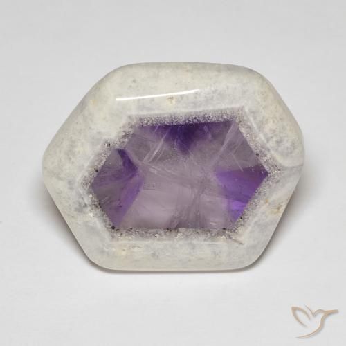 33.06克拉天然多色紫水晶晶洞切片，异形，26.3×22.7毫米，透明