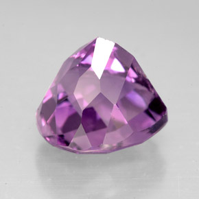 5.54克拉天然紫罗兰色紫水晶，梨形，10.8×10.9毫米，VS-SI