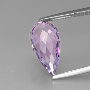 8.21克拉天然紫罗兰色紫水晶，水滴珠形切工，18.2×8.9毫米，VVS