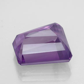 5.86克拉天然紫罗兰色紫水晶，异形，11.9×10.5毫米，VVS