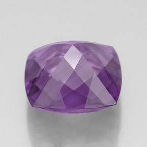 3.42克拉天然紫罗兰色紫水晶，垫形剪裁，9.9×9.8毫米，VVS