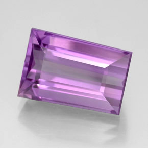8.96克拉天然紫罗兰色紫水晶，异形，14.7×10.1毫米，VVS