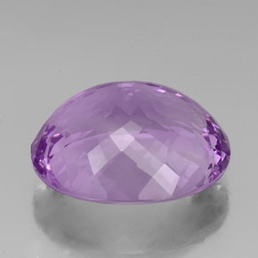 30.59克拉天然紫罗兰色紫水晶，椭圆形切割，22.7×19.3毫米，VVS