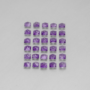 天然紫罗兰色紫水晶，方形，3.2×3.1毫米，VS