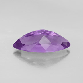 5.29克拉天然紫罗兰色紫水晶，马眼形，17.8×9.1毫米，VVS-VS