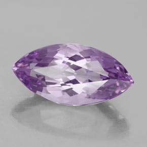 6.48克拉天然紫罗兰色紫水晶，马眼形，18×9毫米，VVS-VS