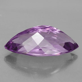 8.43克拉天然紫罗兰色紫水晶，马眼形，20×10.1毫米，VS