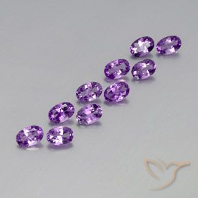 3.94克拉天然紫水晶，椭圆形，VVS-VS