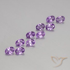 3.95克拉天然紫水晶，椭圆形，VVS-VS