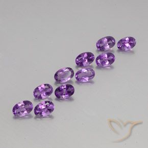 4.10克拉天然紫水晶，椭圆形，VVS-VS