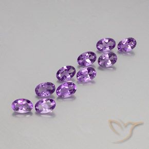 3.89克拉天然紫水晶，椭圆形，VVS-VS