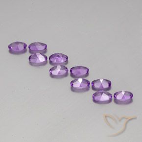 3.98克拉天然紫水晶，椭圆形，VVS-VS