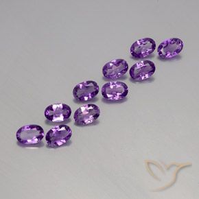 3.84克拉天然紫水晶，椭圆形，VVS-VS