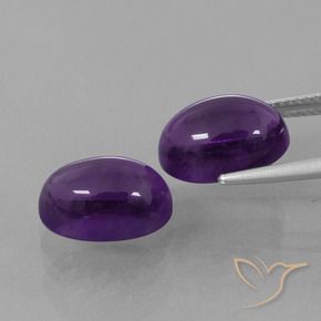 9.85克拉天然紫水晶，椭圆形，透明