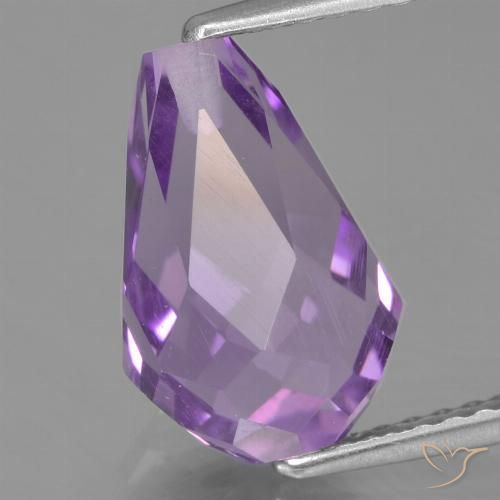 3.69ct 天然 中紫 紫水晶, 泪滴形, VS