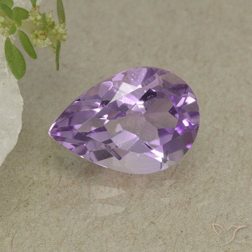1.84克拉天然紫水晶，梨形，VVS-VS