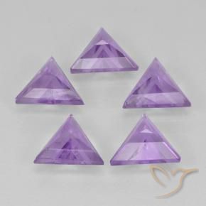 2.78克拉天然紫水晶，胖三角形，VS
