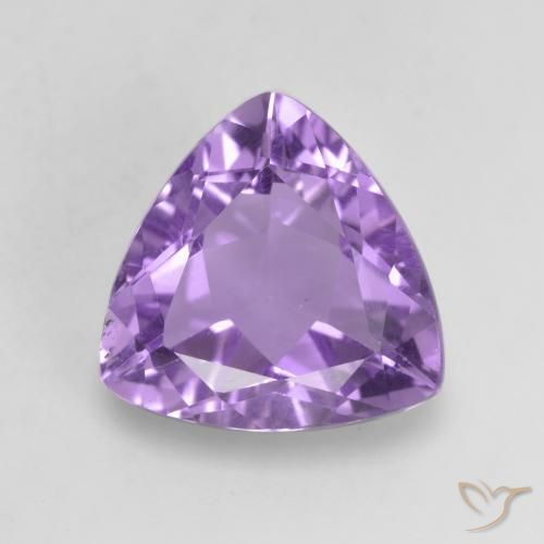 2.68克拉天然紫水晶，胖三角形，VVS-VS