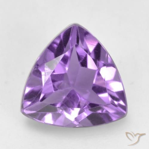 1.56克拉天然紫水晶，胖三角形，VVS-VS