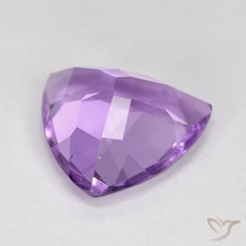 2.72克拉天然紫水晶，胖三角形，VS