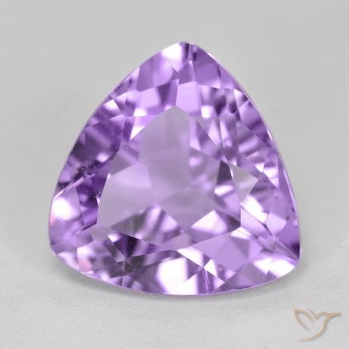 2.92克拉天然紫水晶，胖三角形，VS