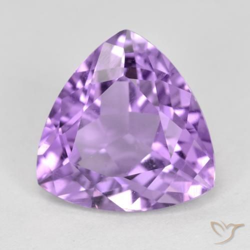 2.86克拉天然紫水晶，胖三角形，VS