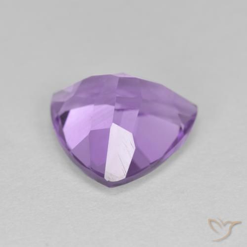 2.90克拉天然紫水晶，胖三角形，VS