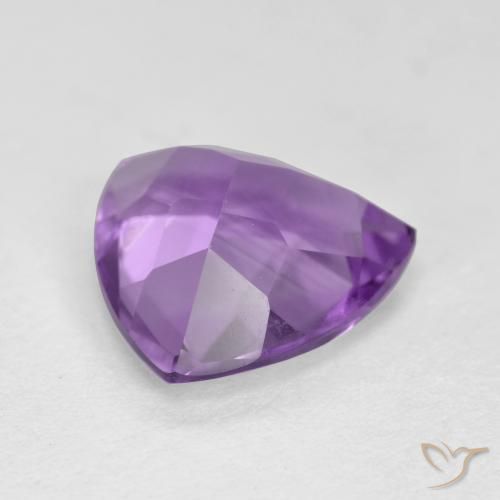 2.74克拉天然紫水晶，胖三角形，VS
