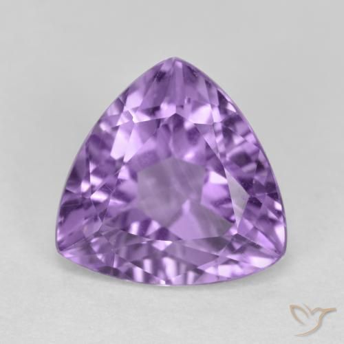 3.00克拉天然紫水晶，胖三角形，VS
