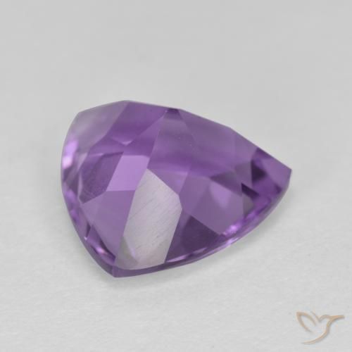 2.88克拉天然紫水晶，胖三角形，VS