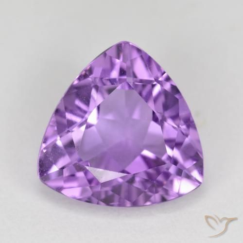 2.79克拉天然紫水晶，胖三角形，VS