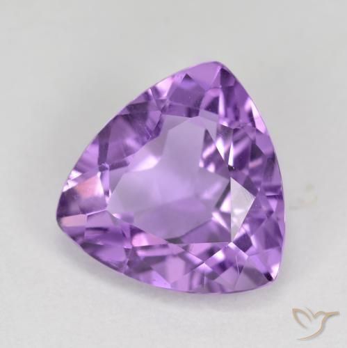 2.79克拉天然紫水晶，胖三角形，VS
