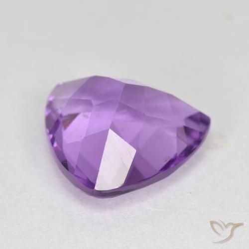 2.79克拉天然紫水晶，胖三角形，VS