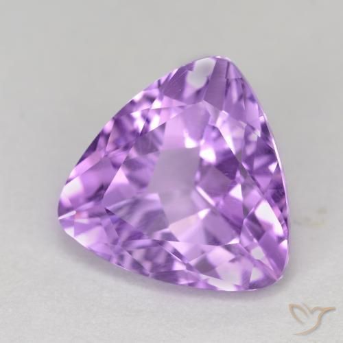 2.92克拉天然紫水晶，胖三角形，VS