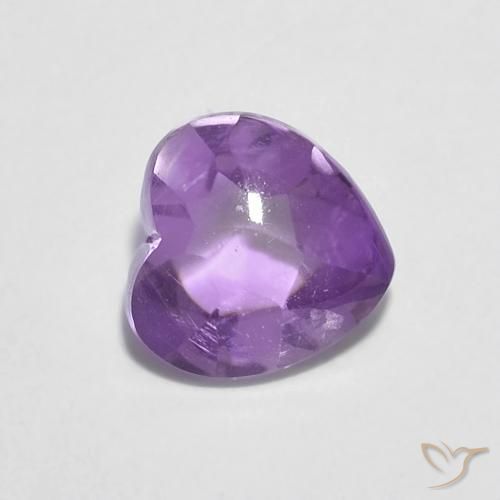 0.84克拉天然紫水晶，心形，透明