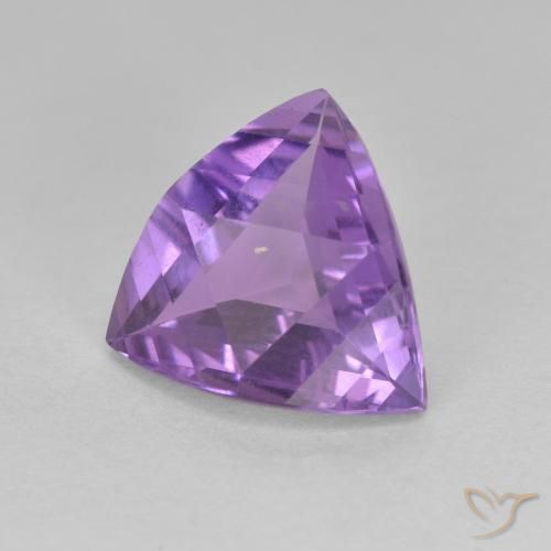 2.85克拉天然紫水晶，胖三角形，VS