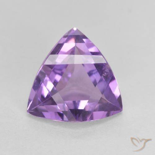 2.95克拉天然紫水晶，胖三角形，VS