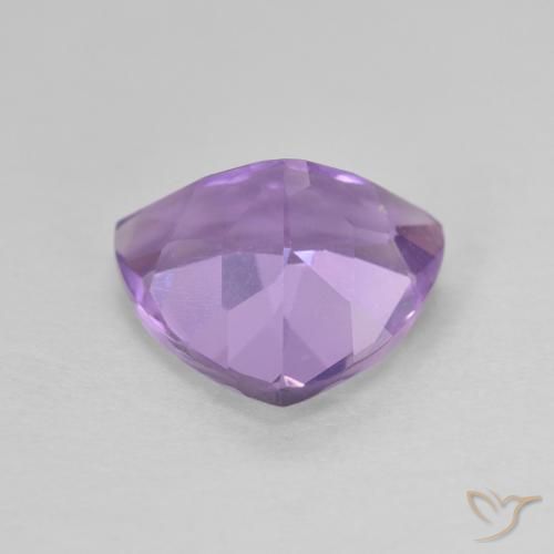 2.77克拉天然紫水晶，胖三角形，VVS