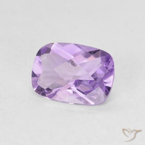 0.77克拉天然紫水晶，软垫，VVS