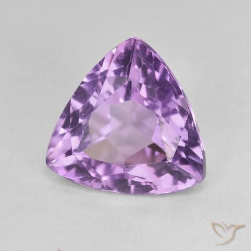 2.96克拉天然紫水晶，胖三角形，VVS-VS