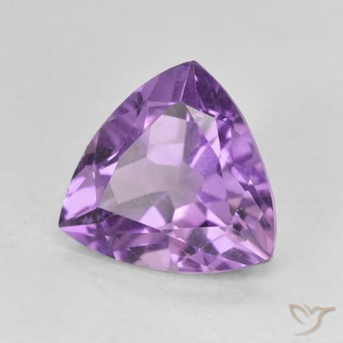 2.82克拉天然紫水晶，胖三角形，VVS-VS