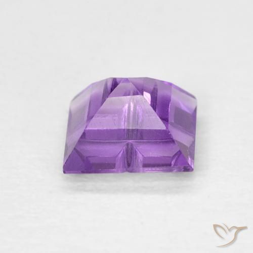 0.55克拉天然紫水晶，正方形，VVS-VS