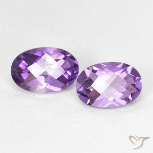 0.88克拉天然紫水晶，椭圆形，VVS-VS