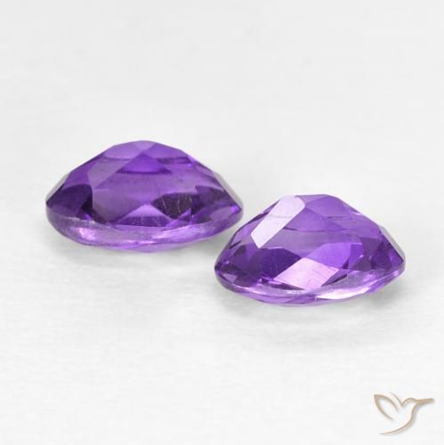 0.96克拉天然紫水晶，椭圆形，VVS-VS