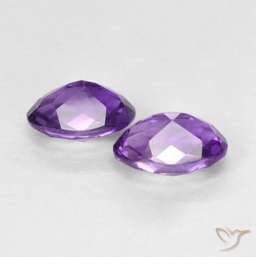 0.90克拉天然紫水晶，椭圆形，VVS