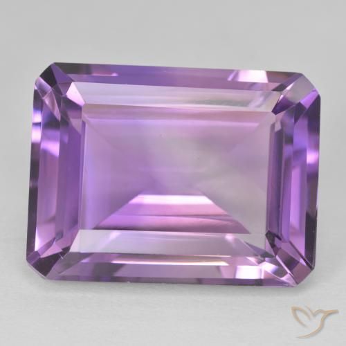 21.90ct 天然 Medium Light Purplish-Violet 紫水晶, 祖母绿式切割, VVS