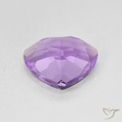 2.62克拉天然紫水晶，胖三角形，VVS-VS