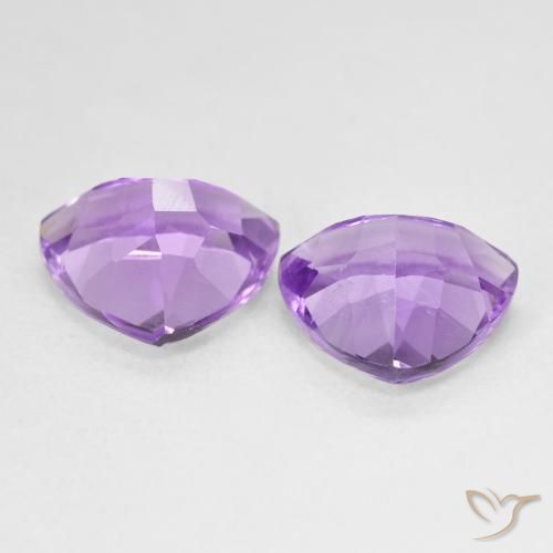 5.61克拉天然紫水晶，胖三角形，VS