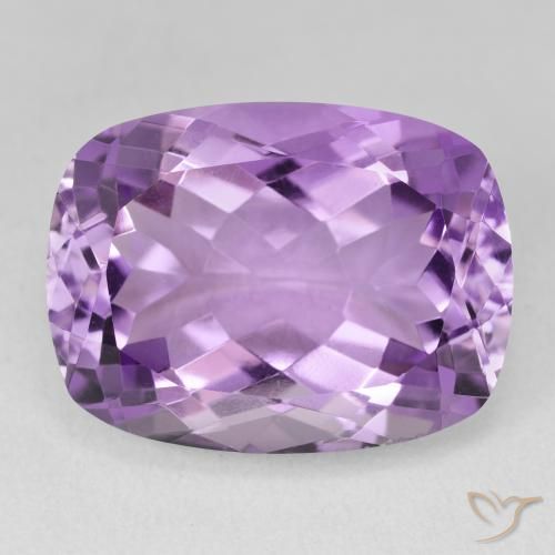 19.50ct 天然 轻中紫 紫水晶, 软垫, VVS-VS